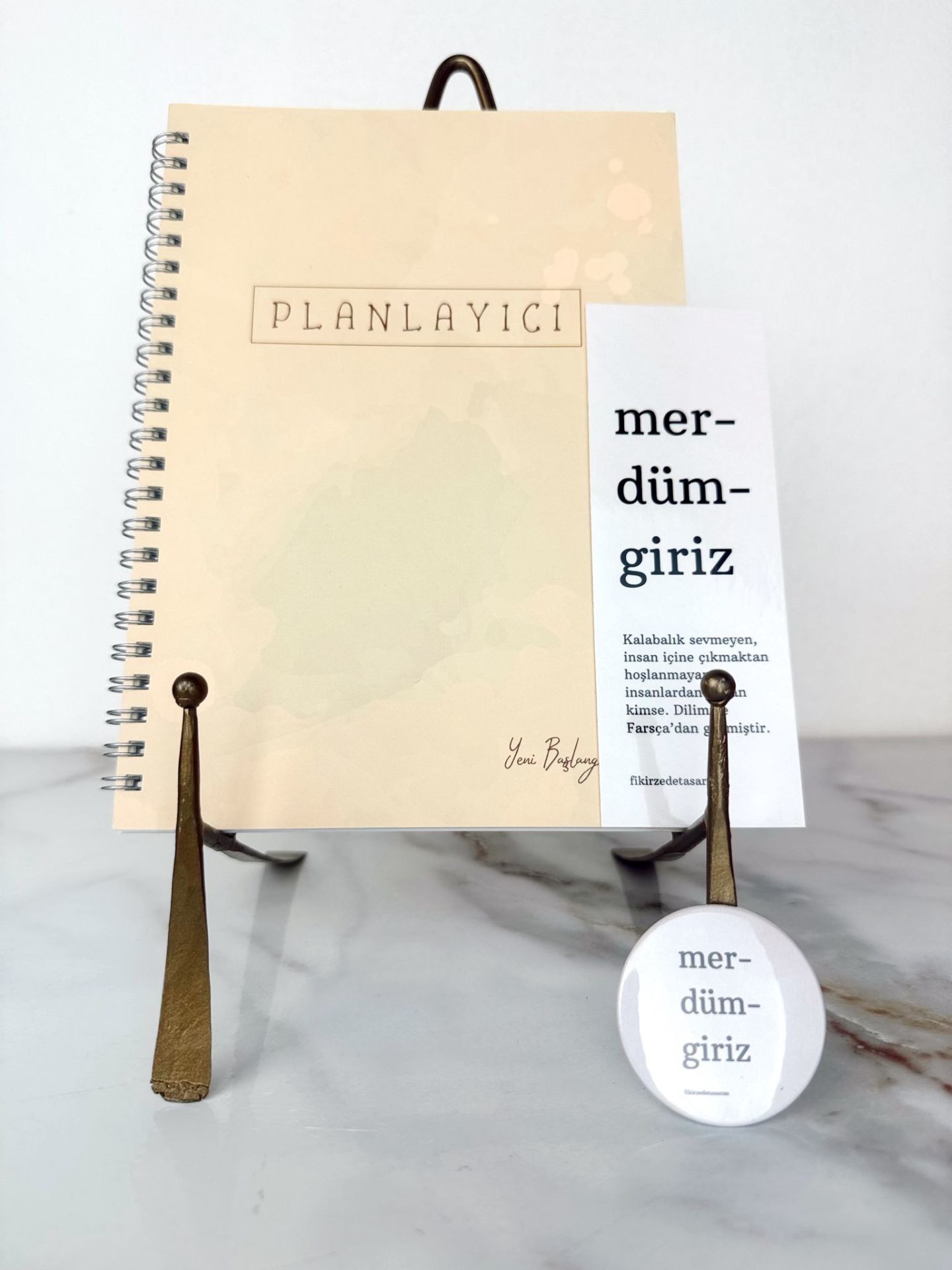 Minimal Planlayıcı & Ayraç & Rozet Seti