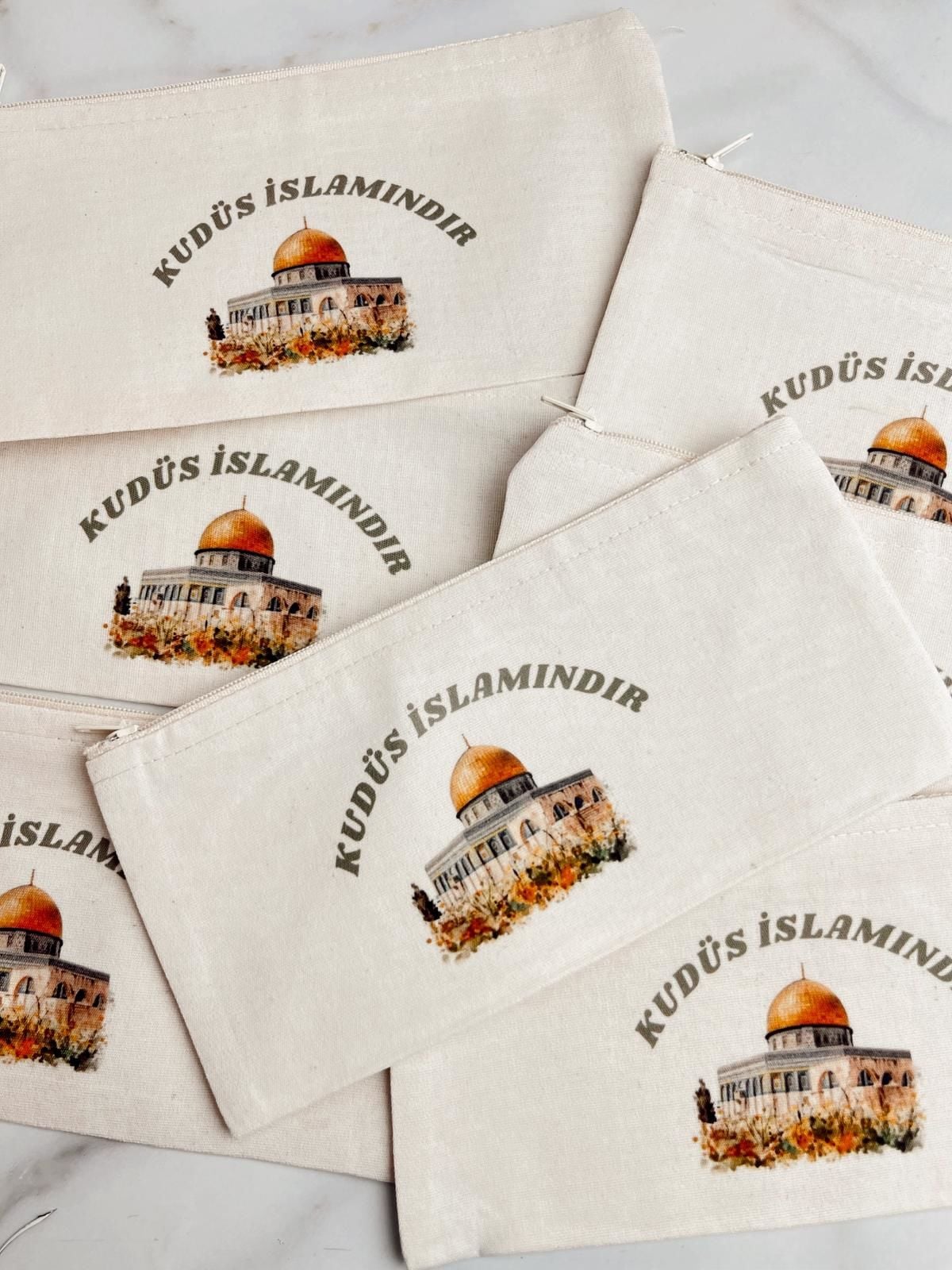 Kudüs İslamındır Kalemlik