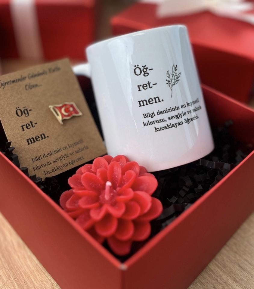 ÖĞRETMENLER GÜNÜ 3'LÜ HEDİYE SETİ